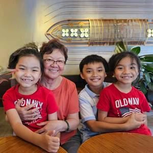 Meet your Posher, 趙